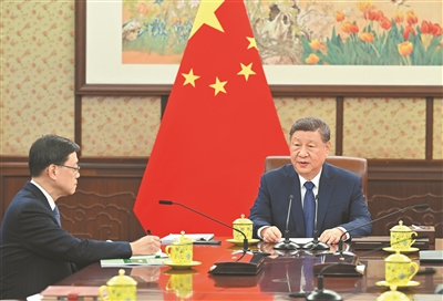 習近平聽取李家超述職報告 李強蔡奇丁薛祥參加會見